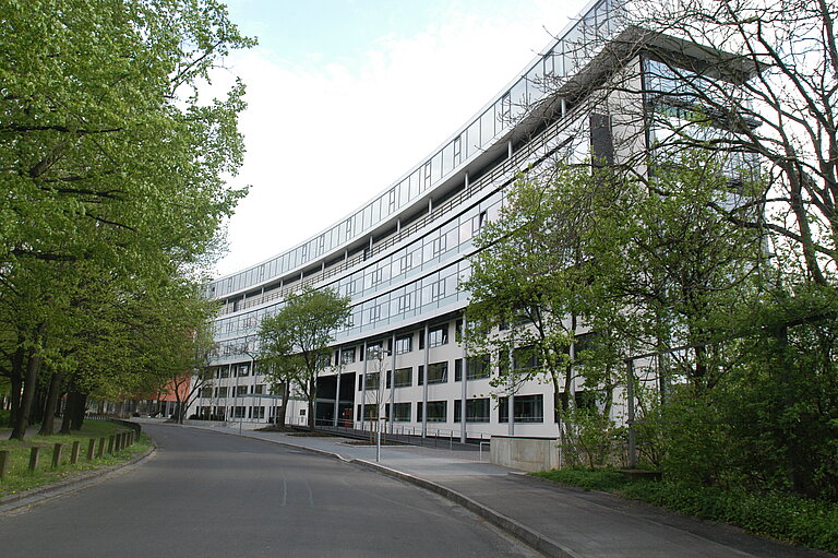 institute.jpg