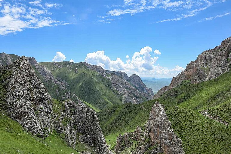 9.-Looking-through-Jiangla-Valley.jpg  