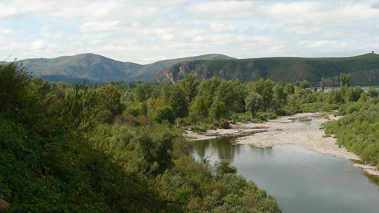 04_View_from_Chagyrskaya_Cave.JPG  