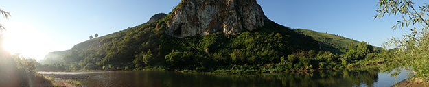 chagyrskaya-cave_625x127.jpg